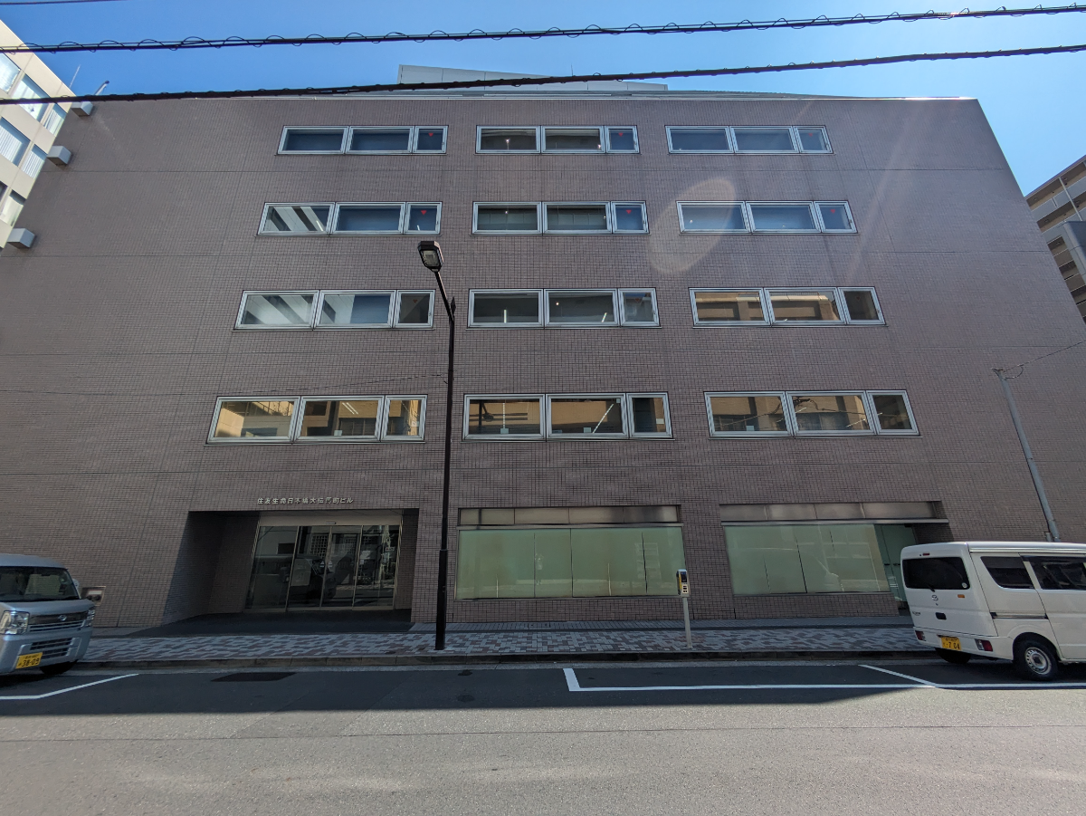 v20251010150708/fresh/building/J00100390479_10