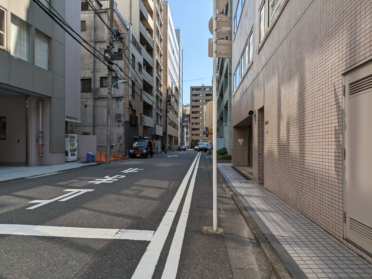 v20251010150708/fresh/building/J00100390479_14