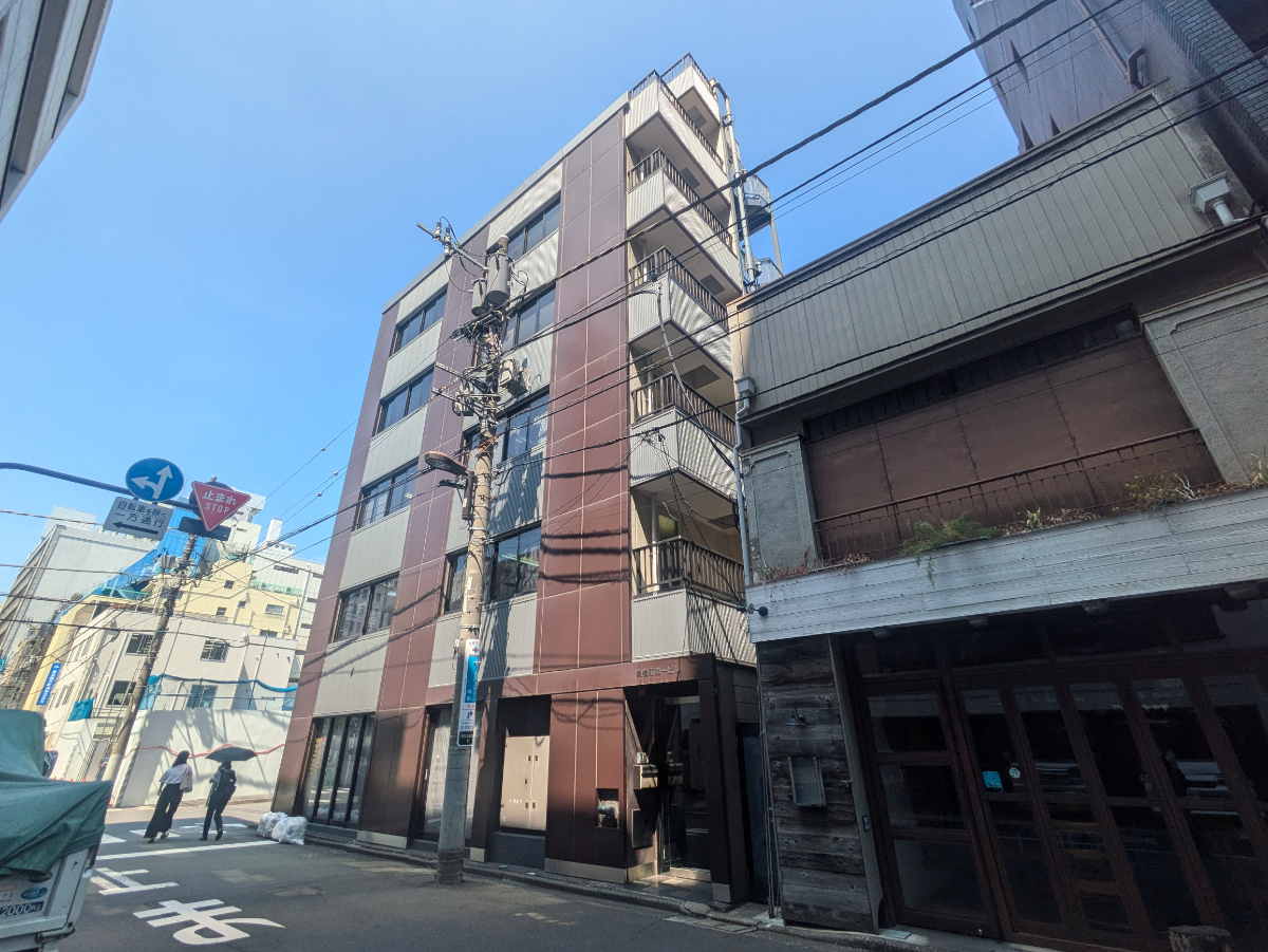 v20251010150708/fresh/building/J00100404102_10