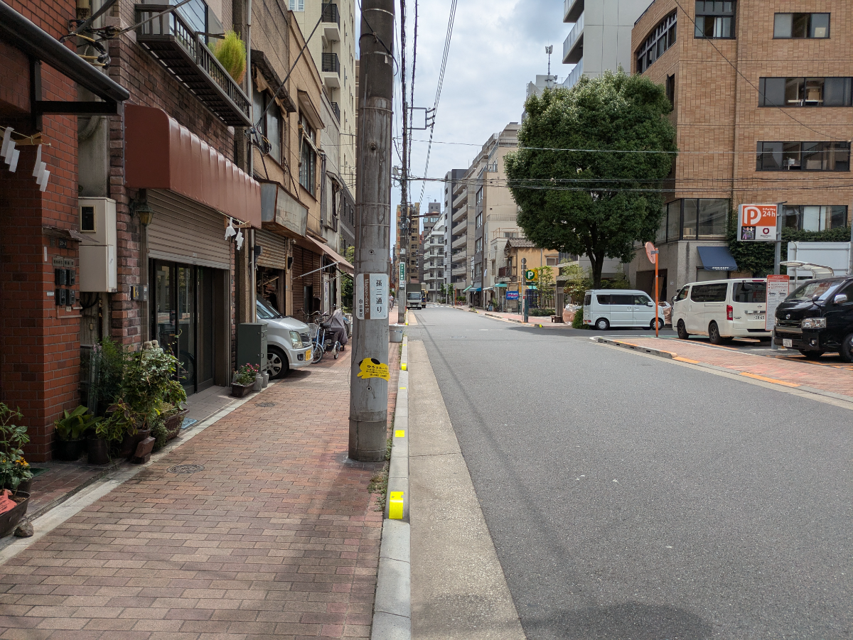v20251010150708/fresh/building/J00100416063_14