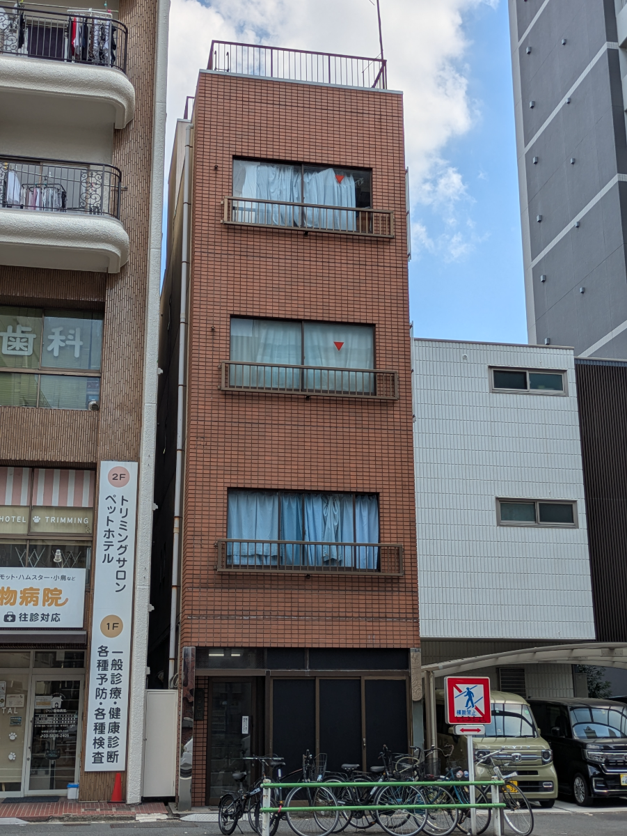 v20251010150708/fresh/building/J00100513050_7