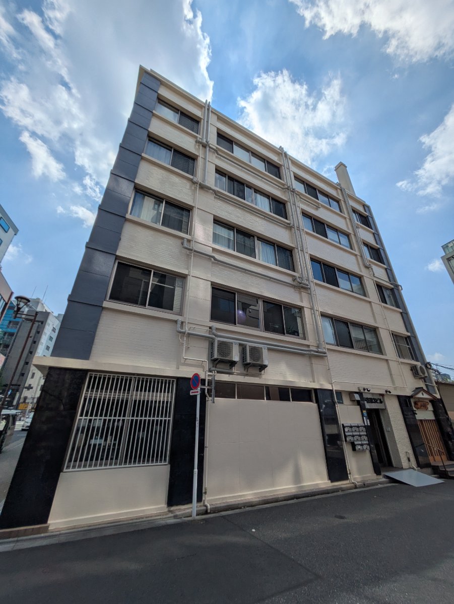 v20251010150708/fresh/building/J00100609584_7