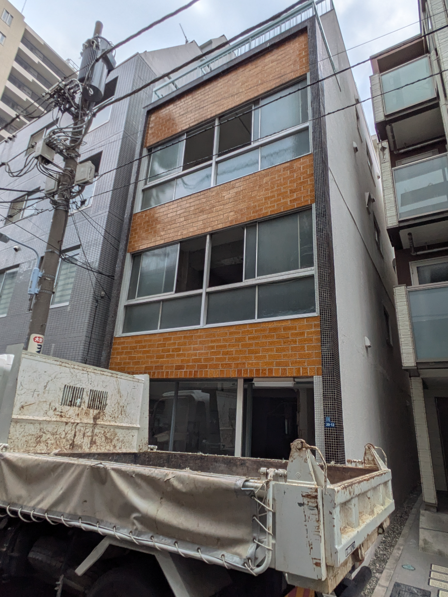 v20251010150708/fresh/building/J00100611441_5