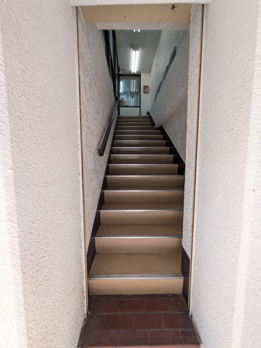 v20251010150708/fresh/building/J00100611813_4