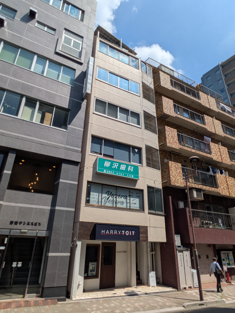 v20251010150708/fresh/building/J00100611813_5