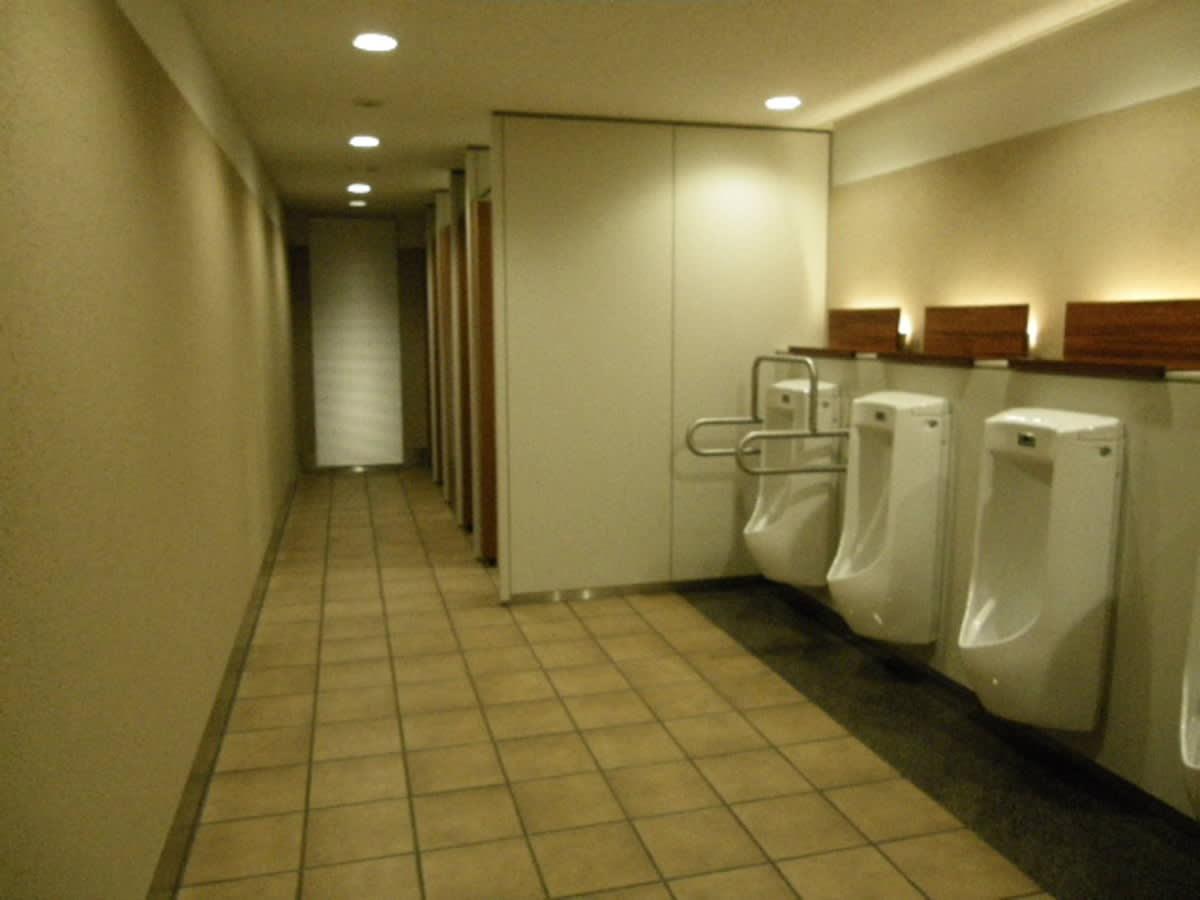 v20251011150701/fresh/building/J00100364032_7