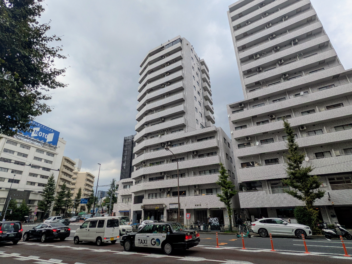 v20251011150701/fresh/building/J00100378875_1