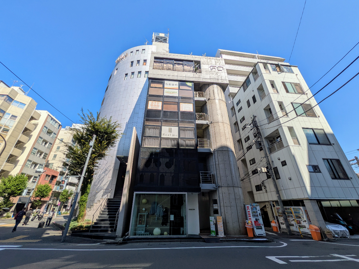 v20251011150701/fresh/building/J00100381061_1