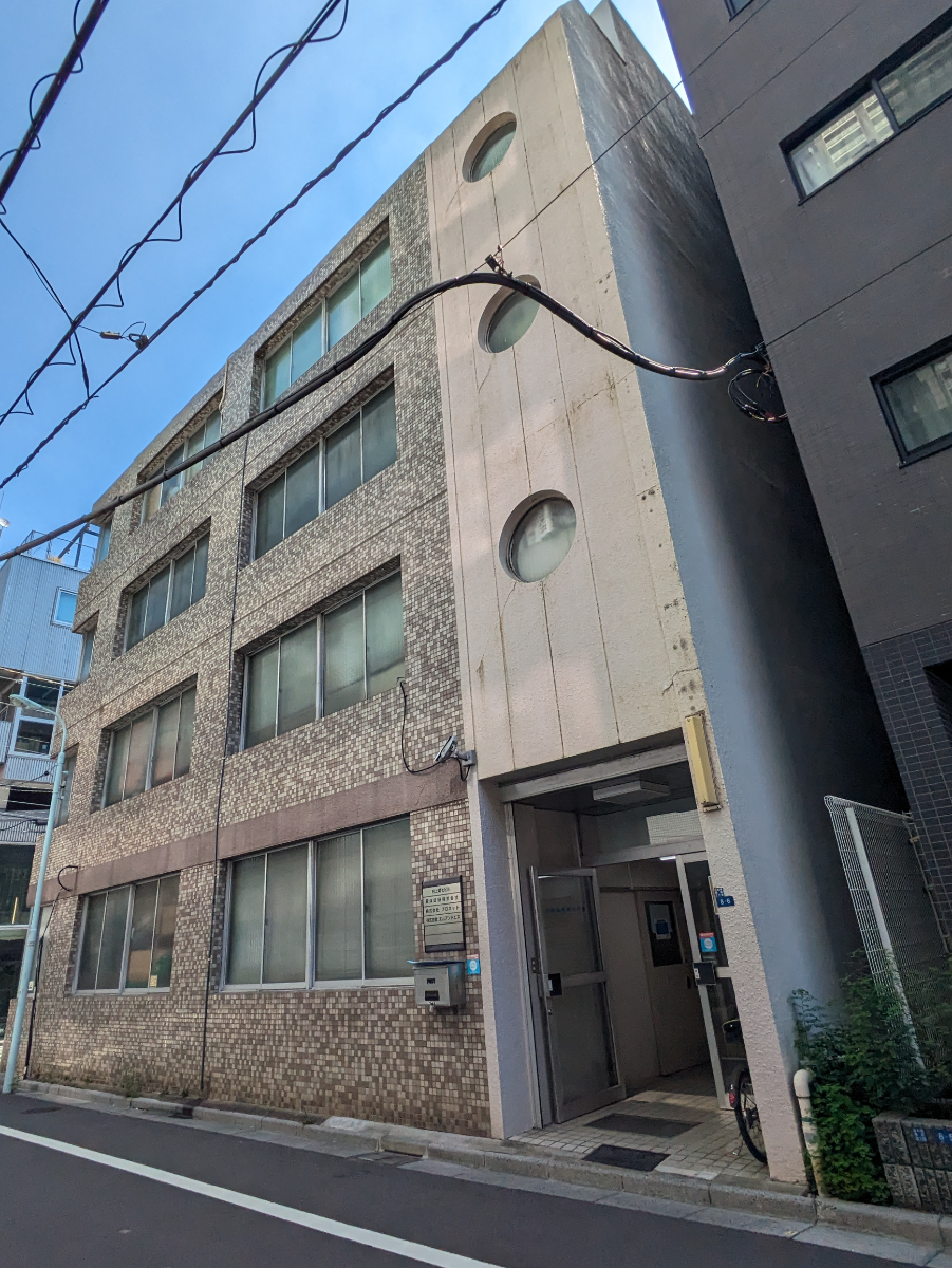 v20251011150701/fresh/building/J00100381829_8