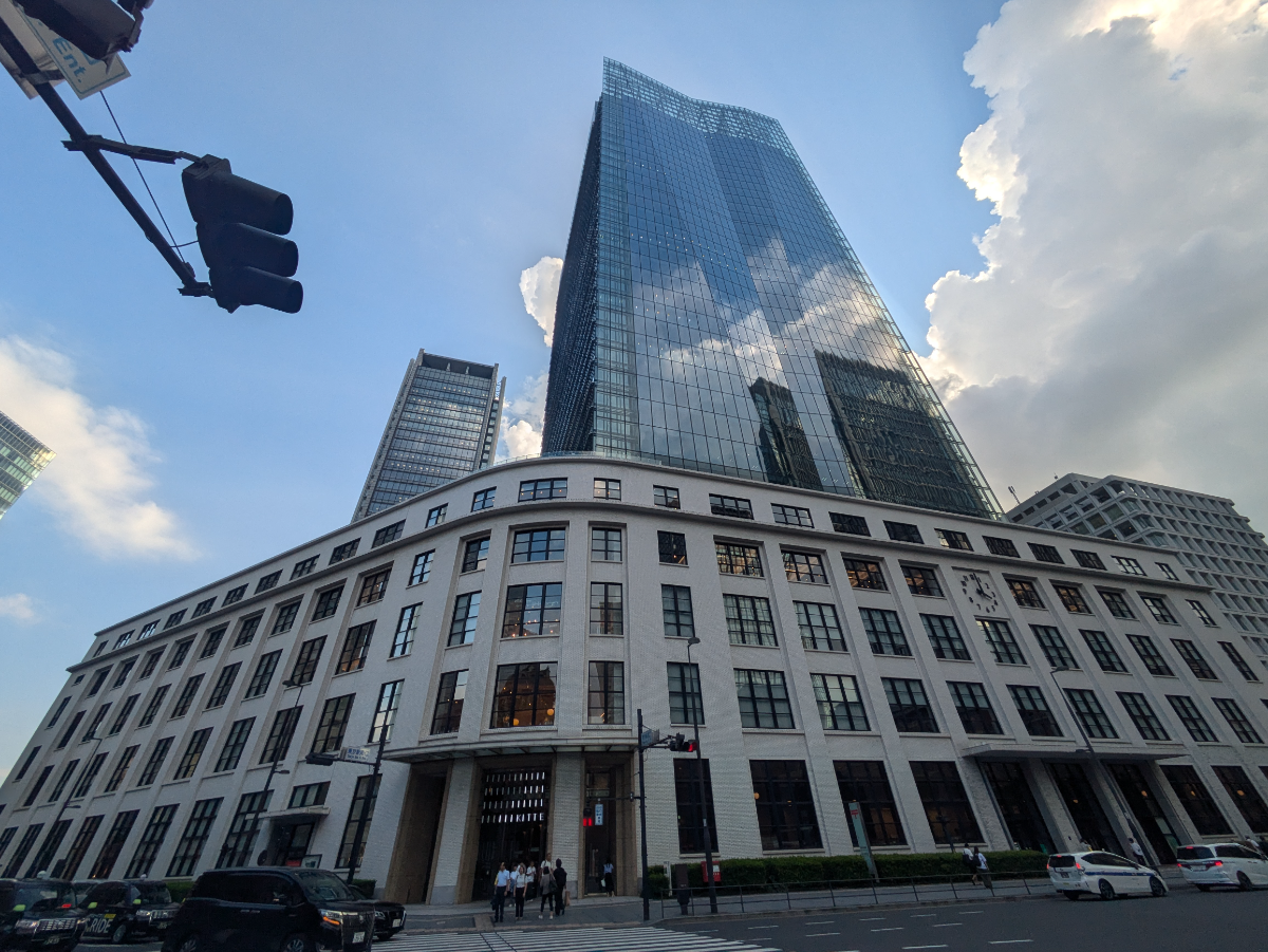 v20251011150701/fresh/building/J00100403744_7