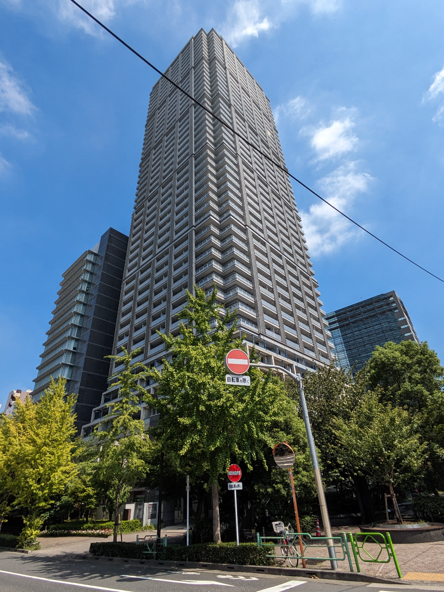 v20251011150701/fresh/building/J00100421327_5