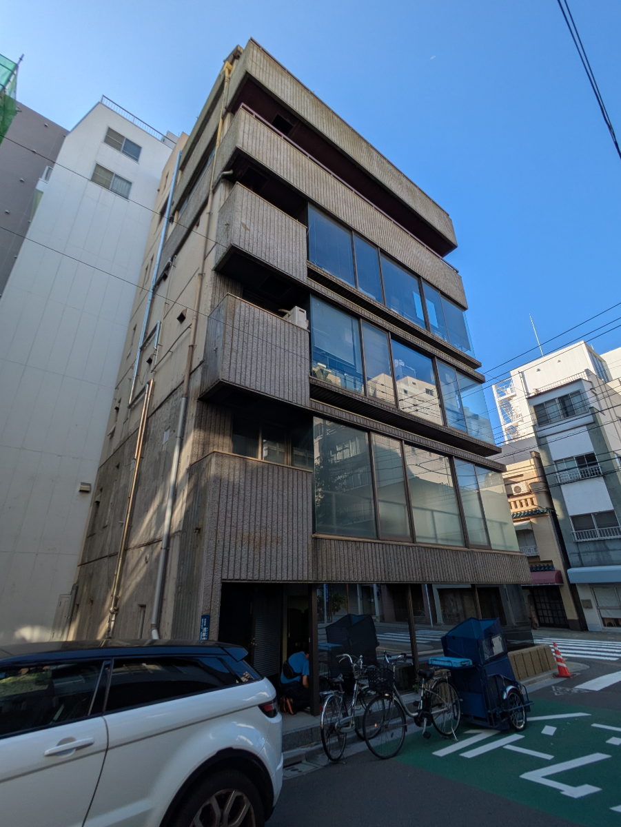 v20251011150702/fresh/building/J00100363118_5