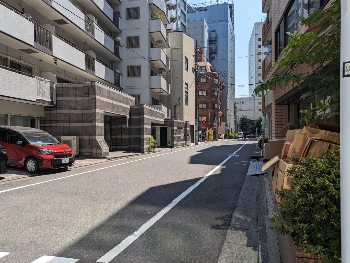 v20251011150702/fresh/building/J00100383383_8