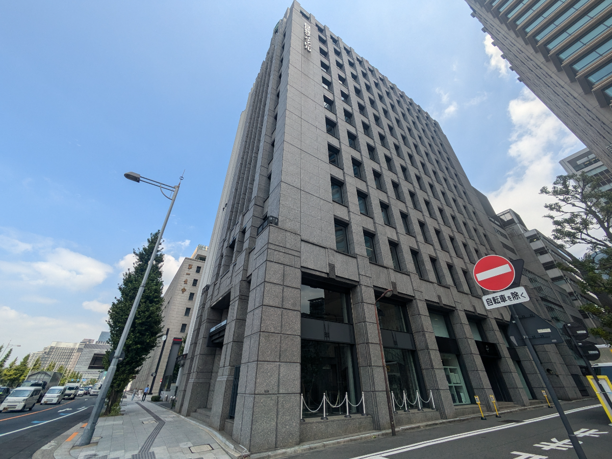 v20251011150702/fresh/building/J00100390699_5