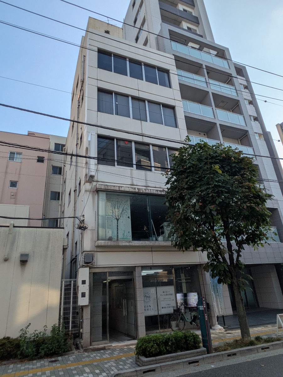 v20251011150702/fresh/building/J00100393475_6