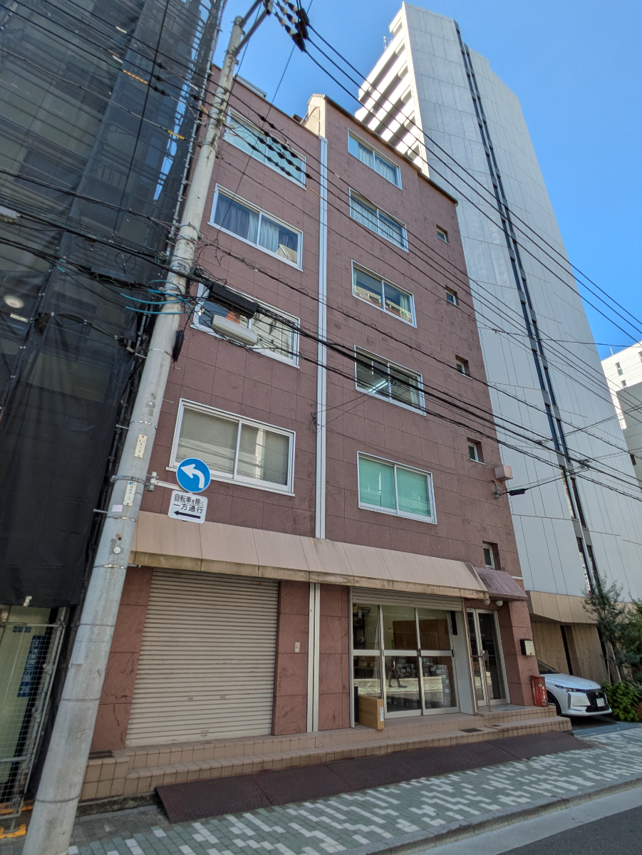 v20251011150702/fresh/building/J00100402380_5