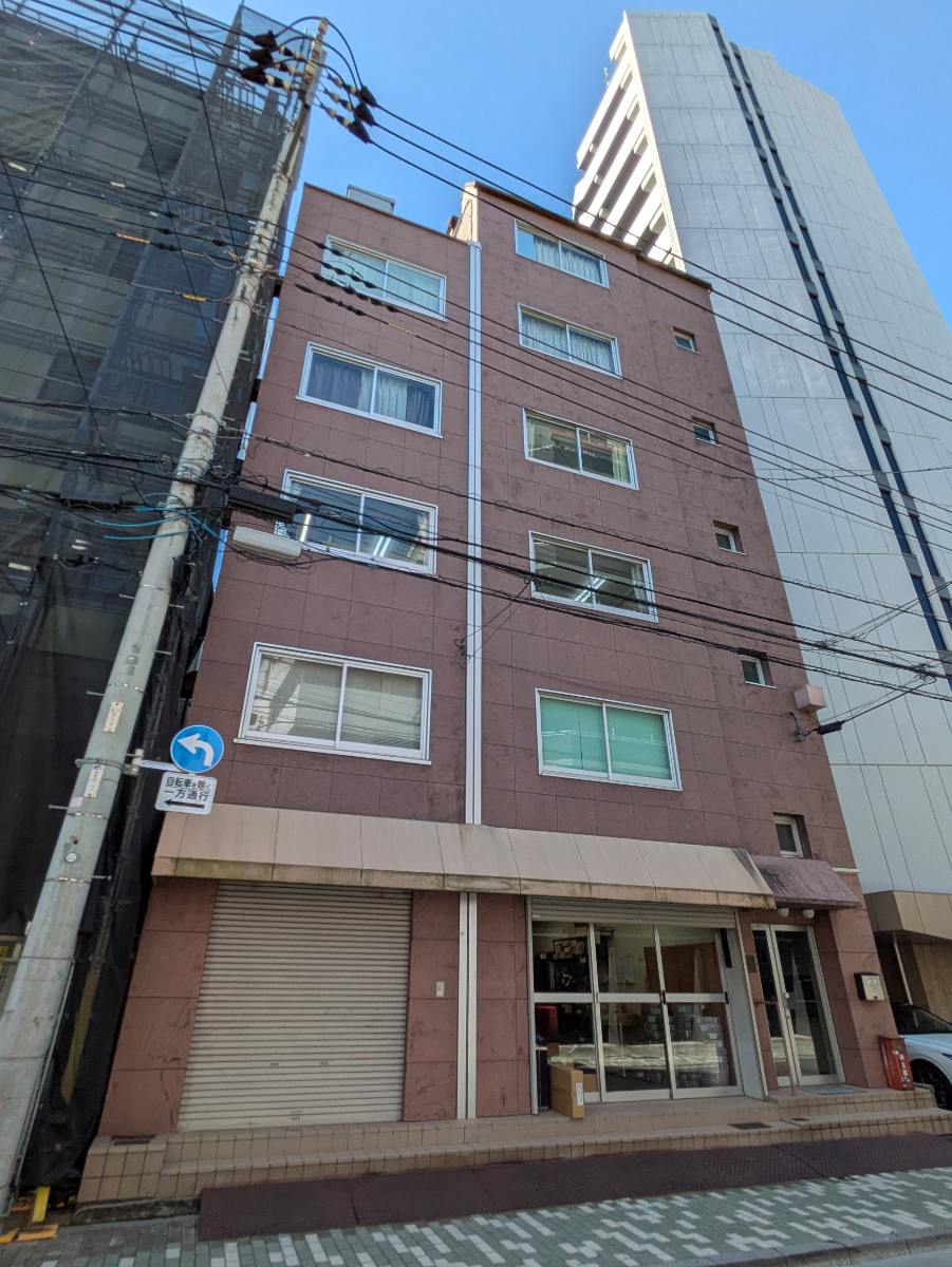 v20251011150702/fresh/building/J00100402380_6