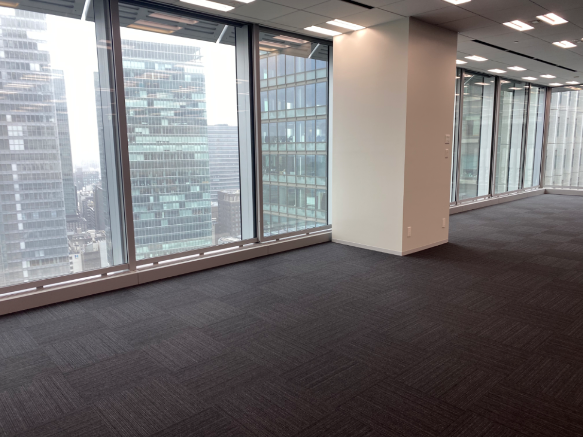 v20251011150702/fresh/building/J00100403744_10