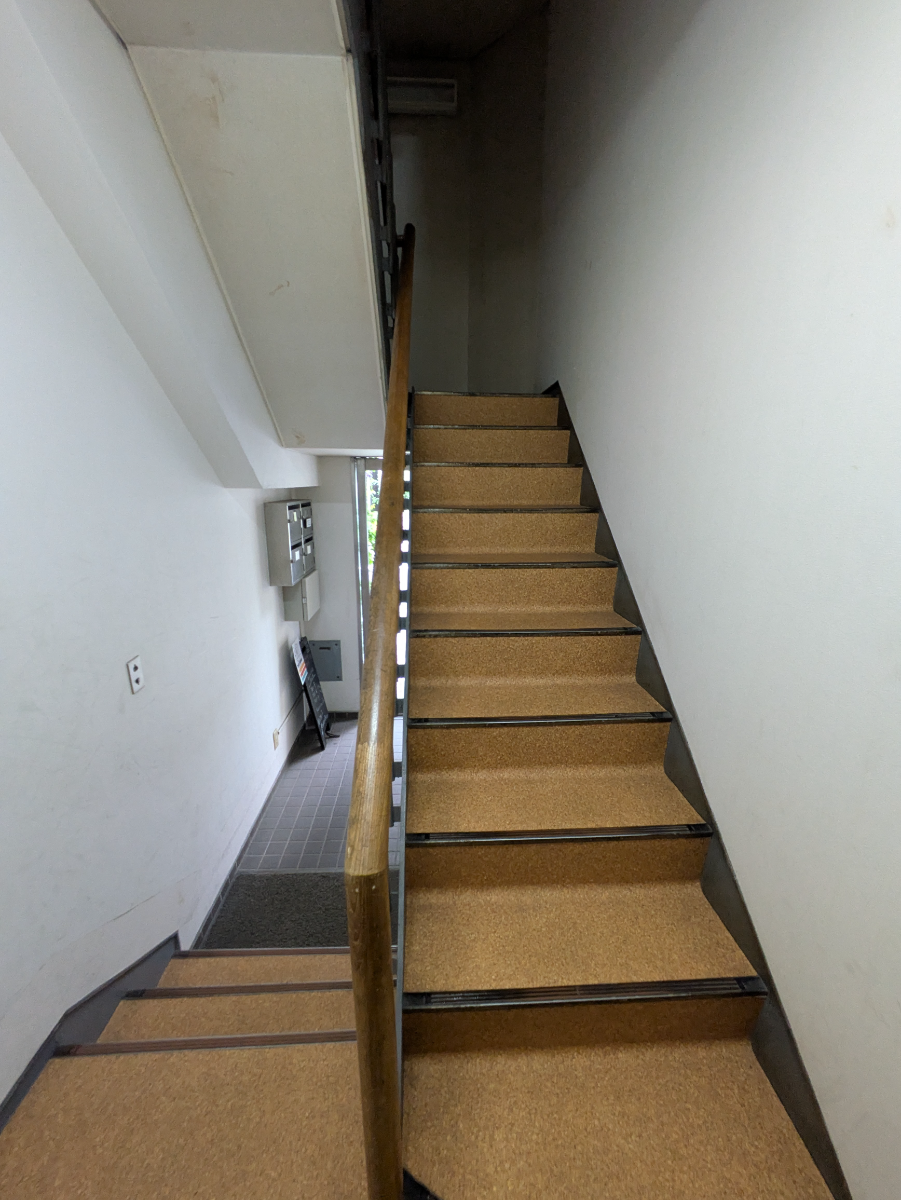 v20251011150702/fresh/building/J00100415506_12