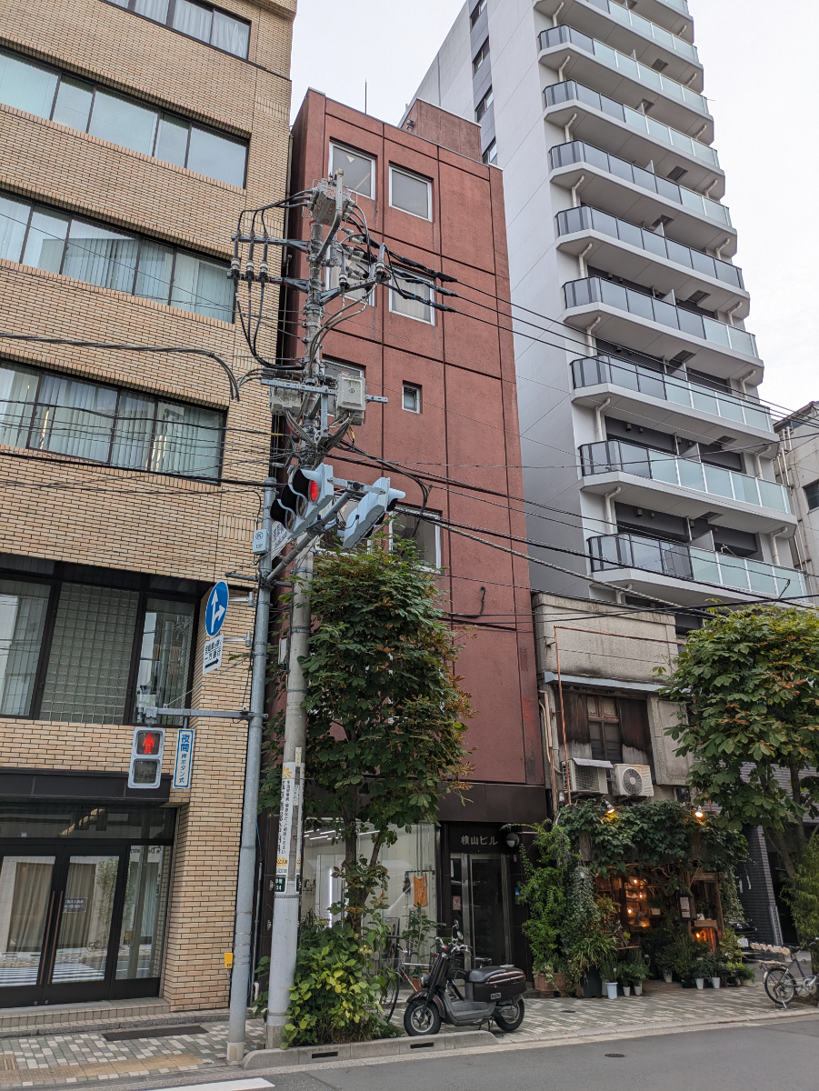 v20251011150702/fresh/building/J00100415506_8