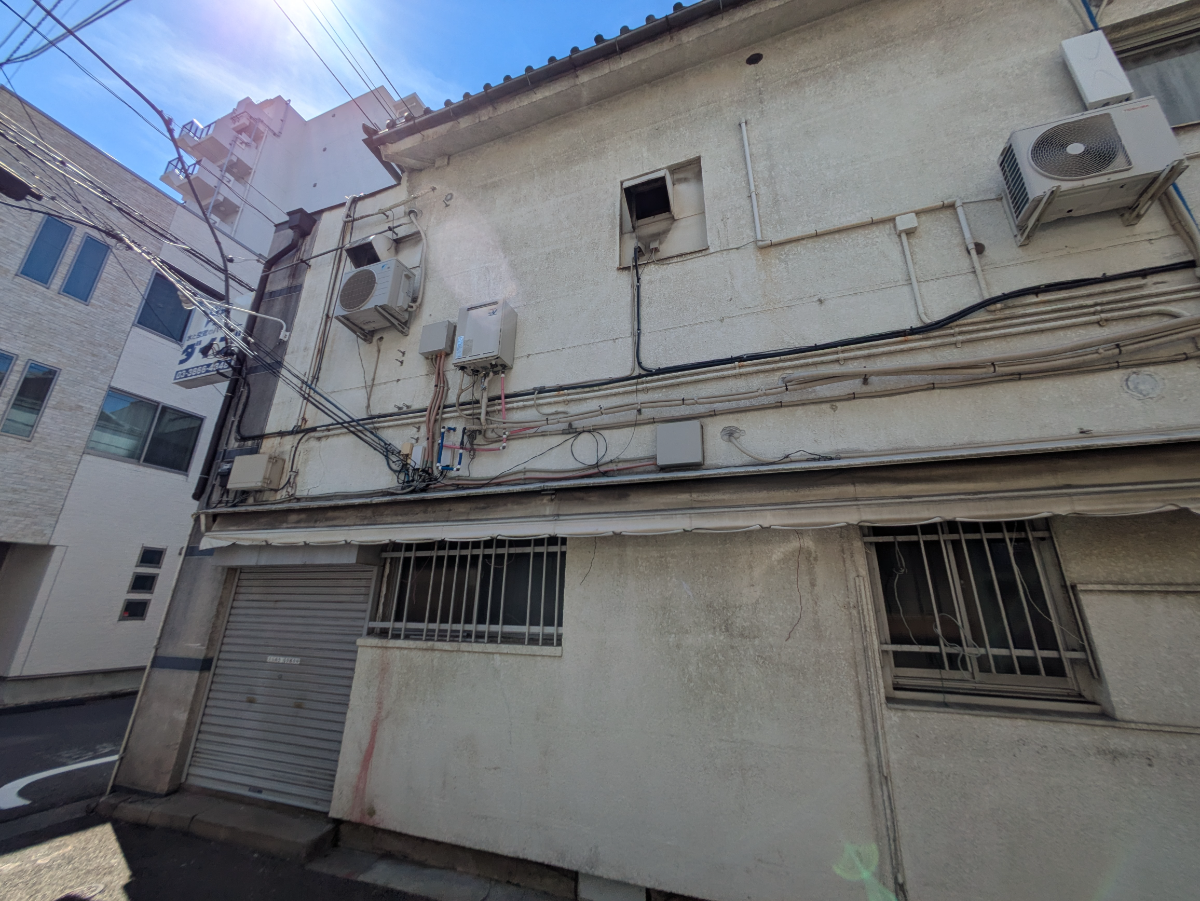 v20251011150702/fresh/building/J00100421654_6