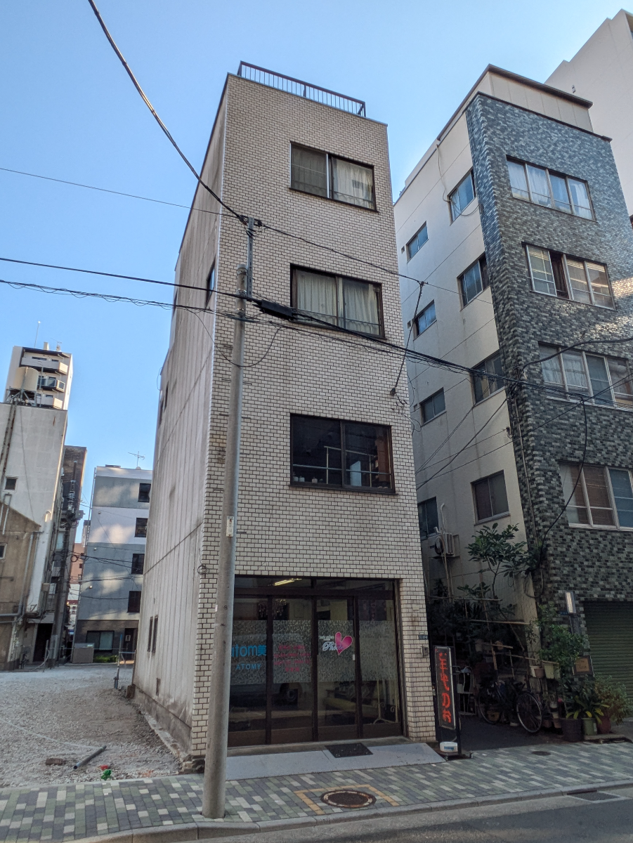 v20251011150702/fresh/building/J00100480666_6