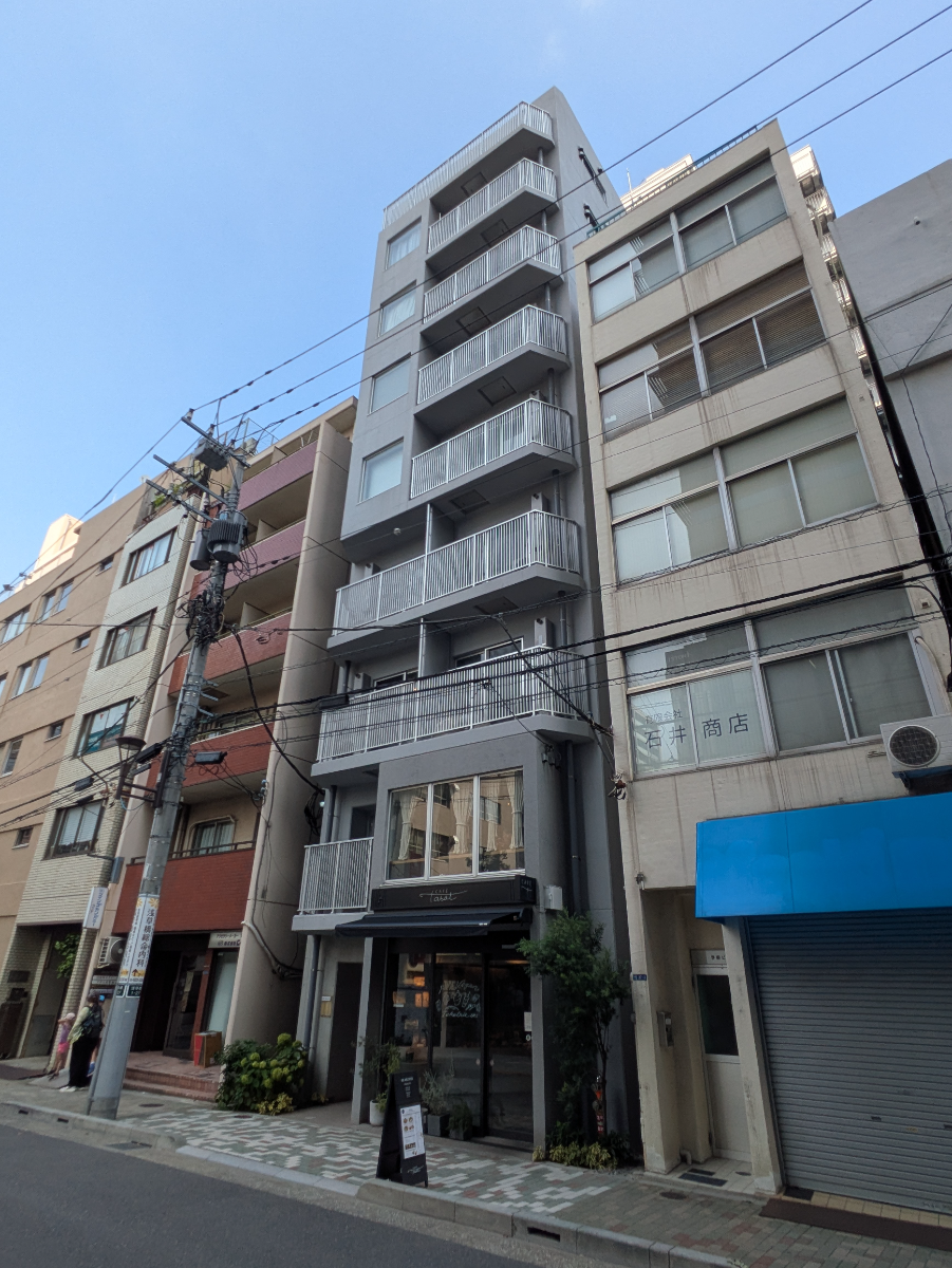 v20251011150702/fresh/building/J00100608910_5