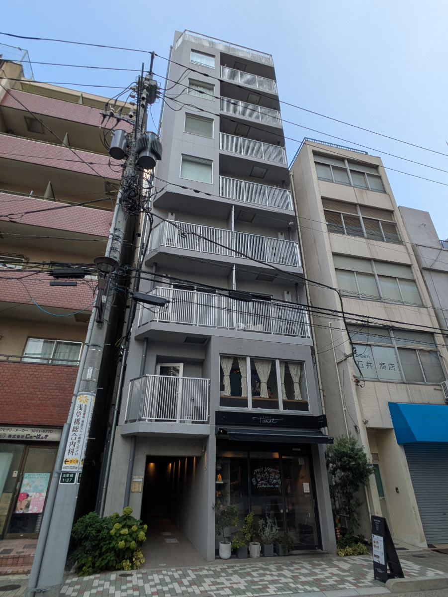 v20251011150702/fresh/building/J00100608910_7