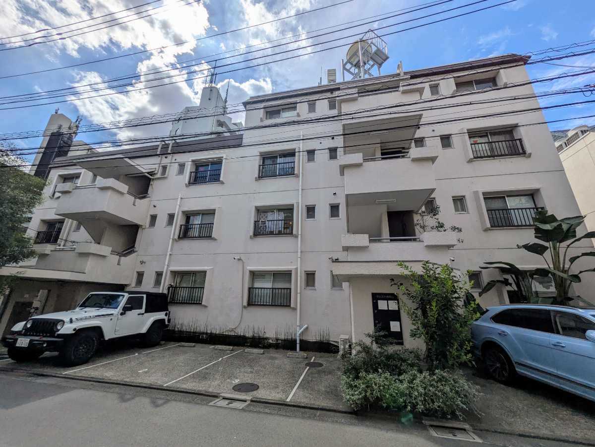 v20251012150813/fresh/building/J00100371066_6