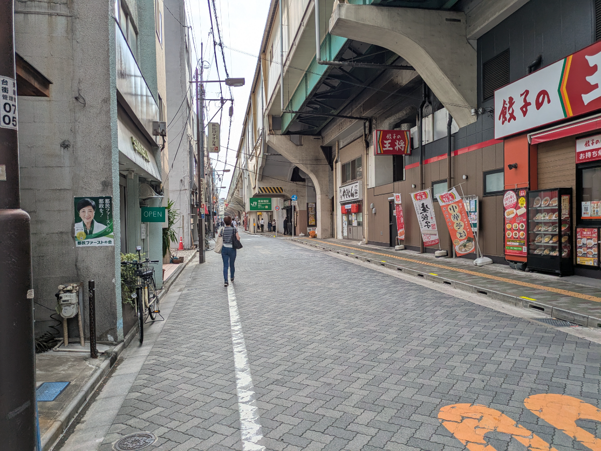 v20251012150813/fresh/building/J00100371162_14