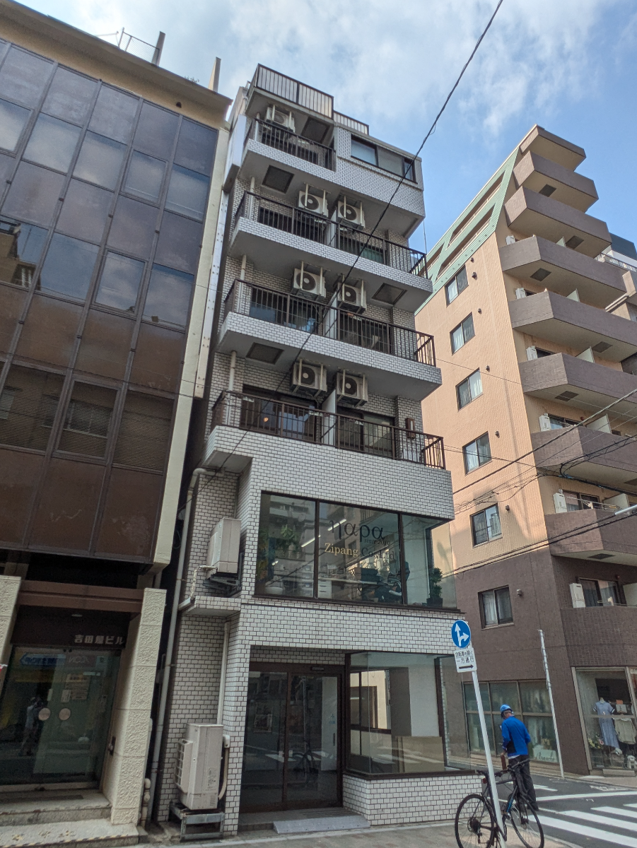 v20251012150813/fresh/building/J00100371986_5