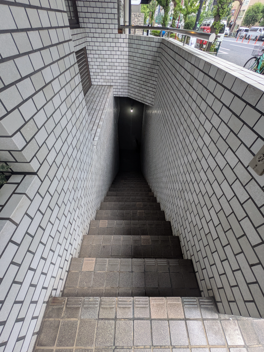 v20251012150813/fresh/building/J00100378874_14