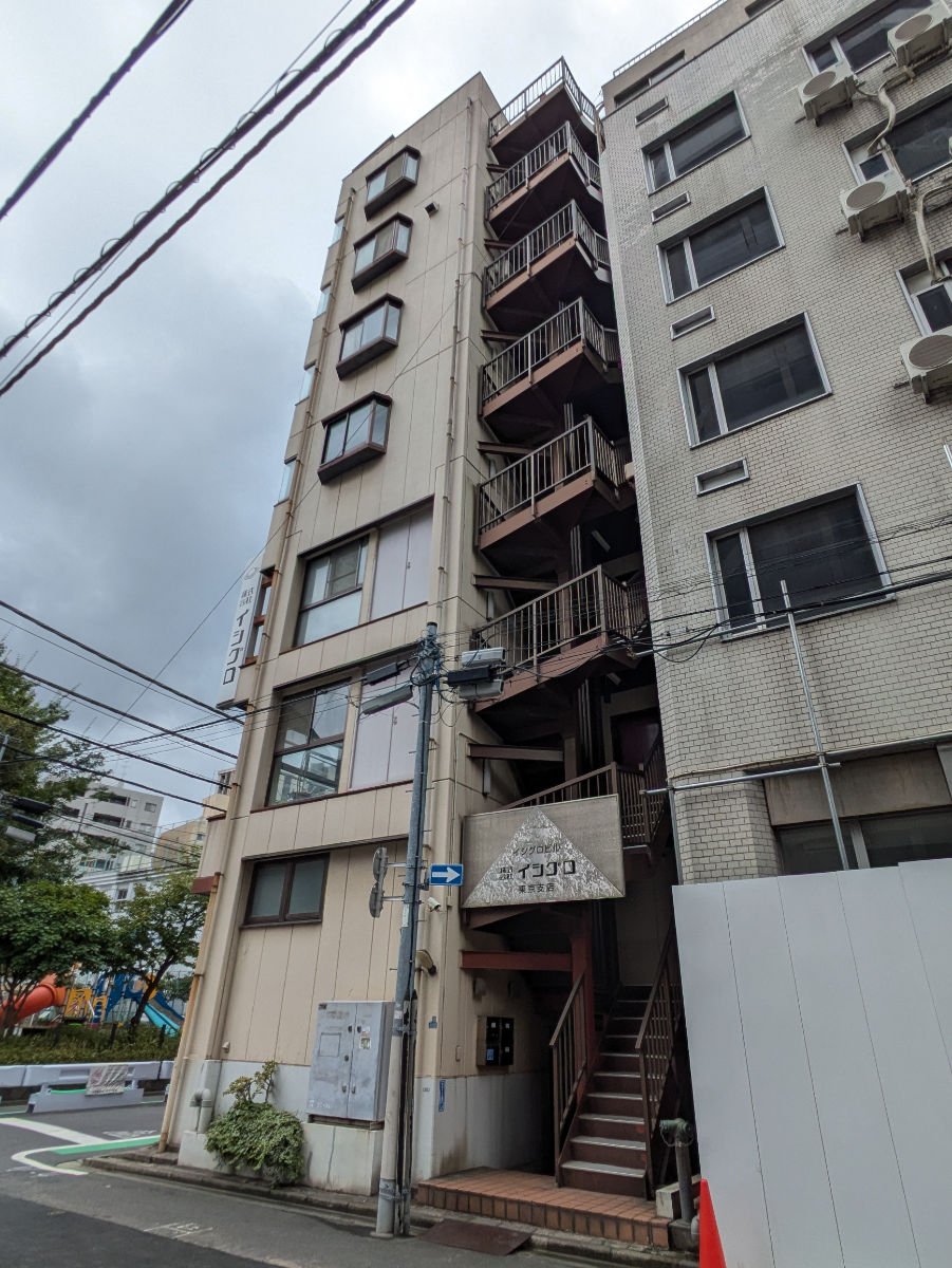 v20251012150813/fresh/building/J00100379357_9