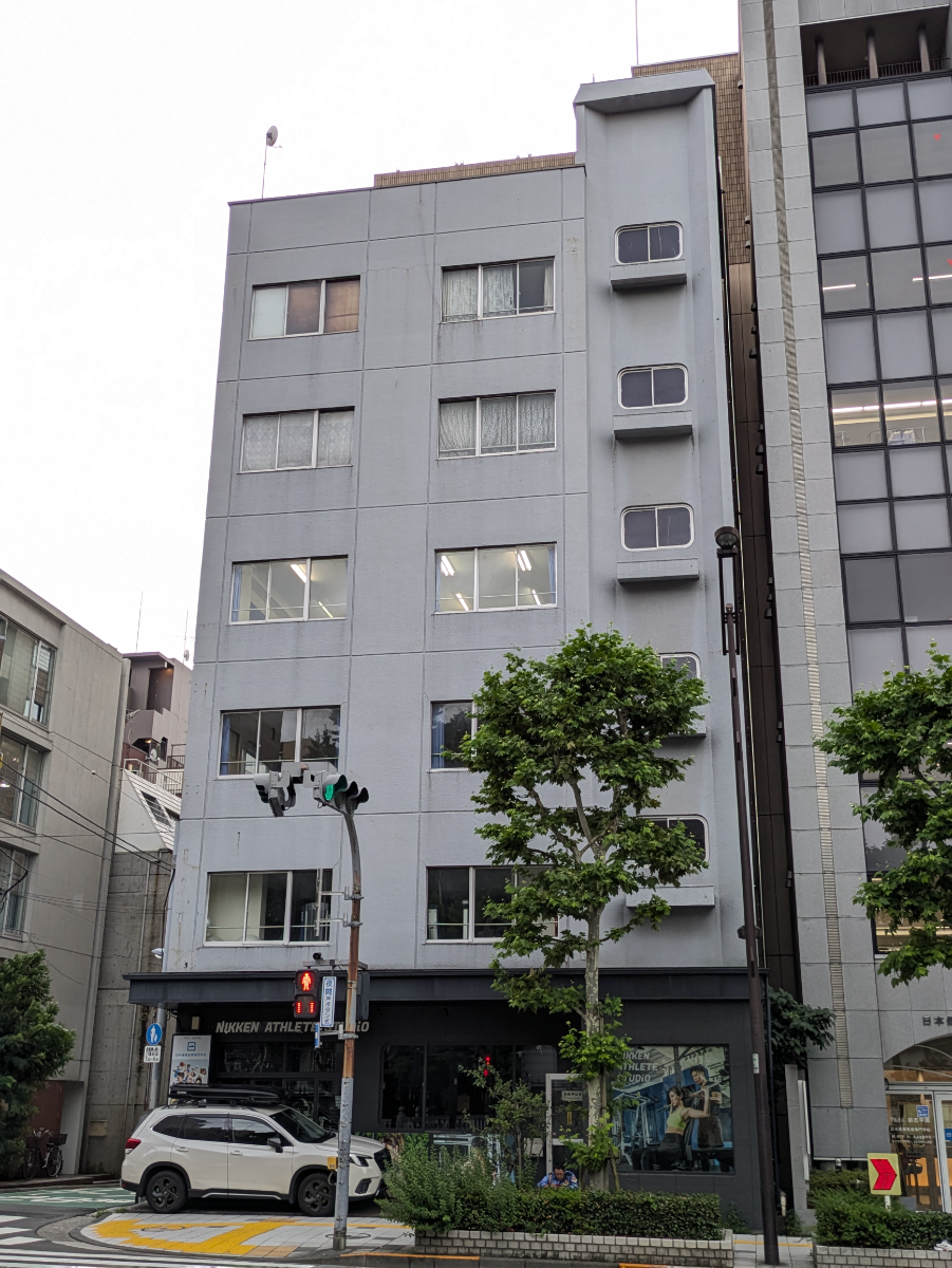 v20251012150813/fresh/building/J00100379368_6