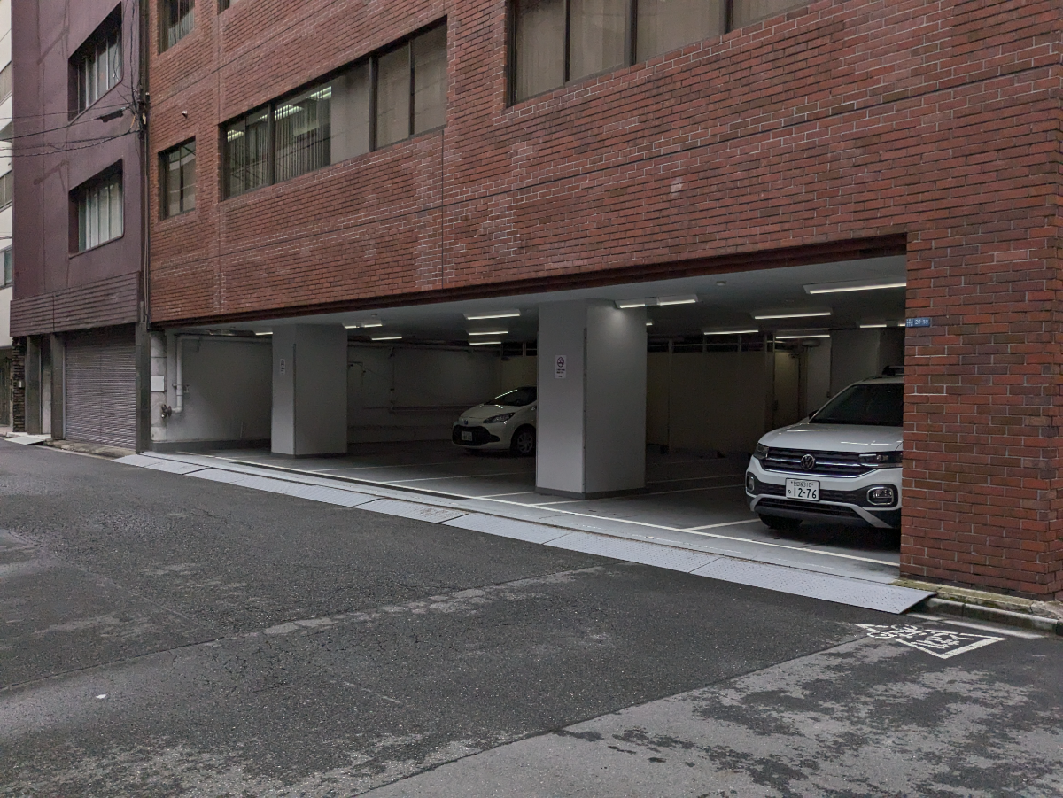 v20251012150813/fresh/building/J00100380336_11