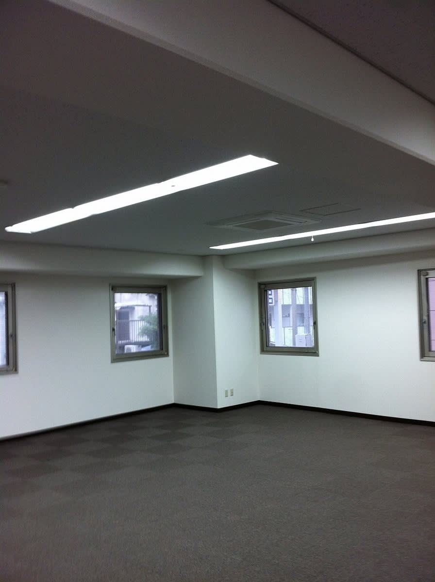 v20251012150813/fresh/building/J00100381838_9
