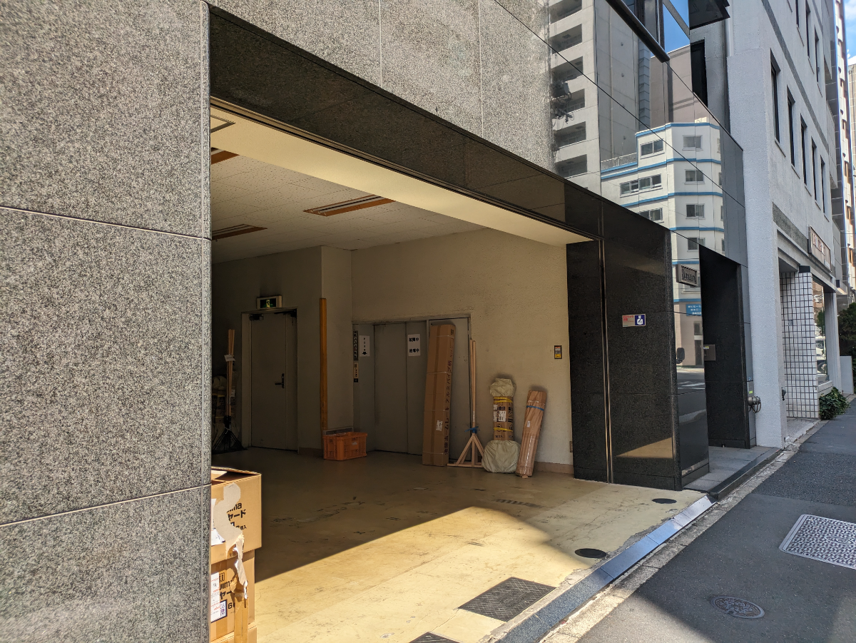 v20251012150813/fresh/building/J00100382877_7