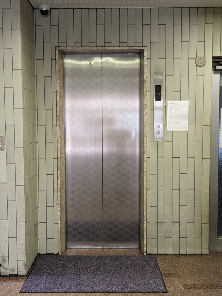 v20251012150813/fresh/building/J00100382884_4