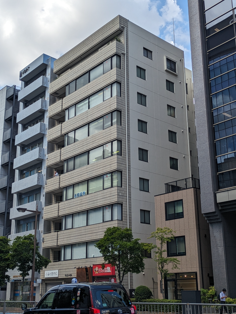 v20251012150813/fresh/building/J00100382884_7