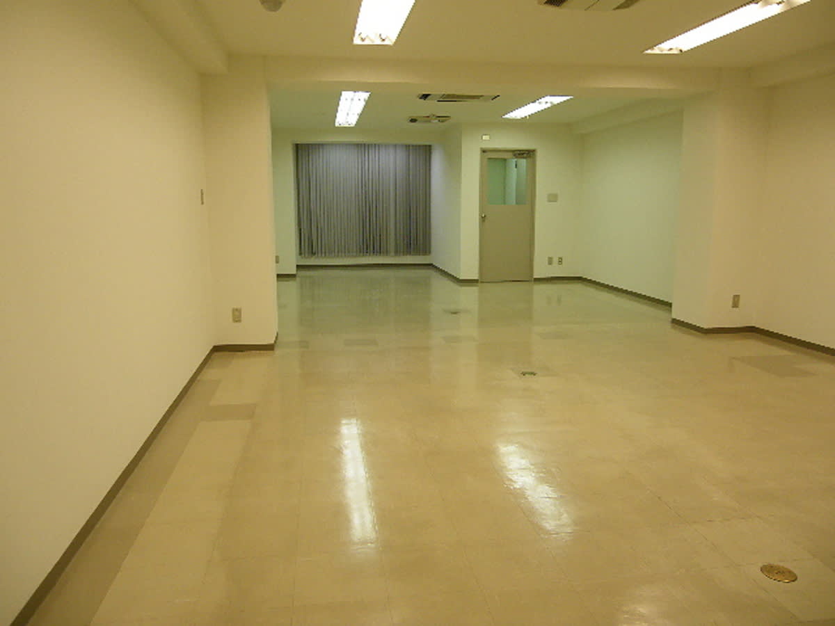 v20251012150813/fresh/building/J00100382992_6