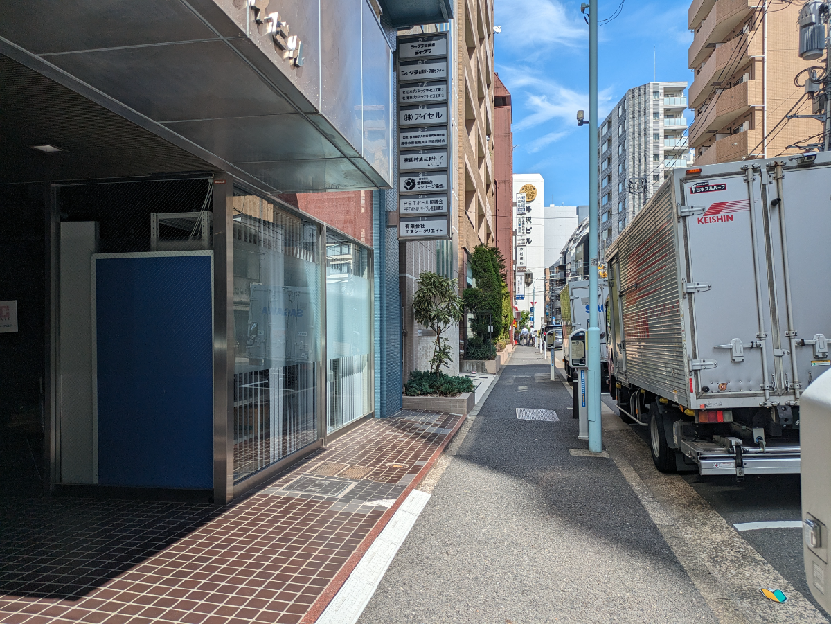 v20251012150813/fresh/building/J00100389106_2
