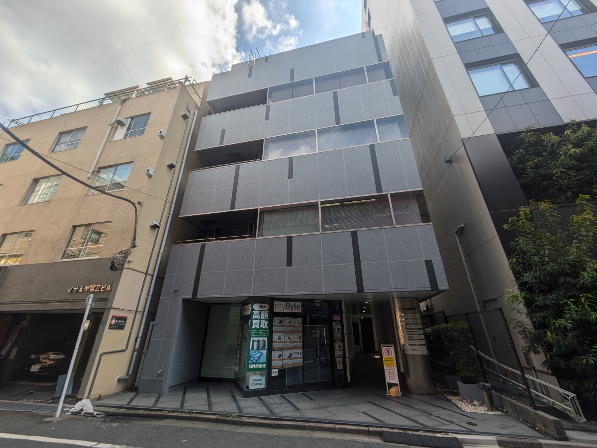v20251012150813/fresh/building/J00100389567_1