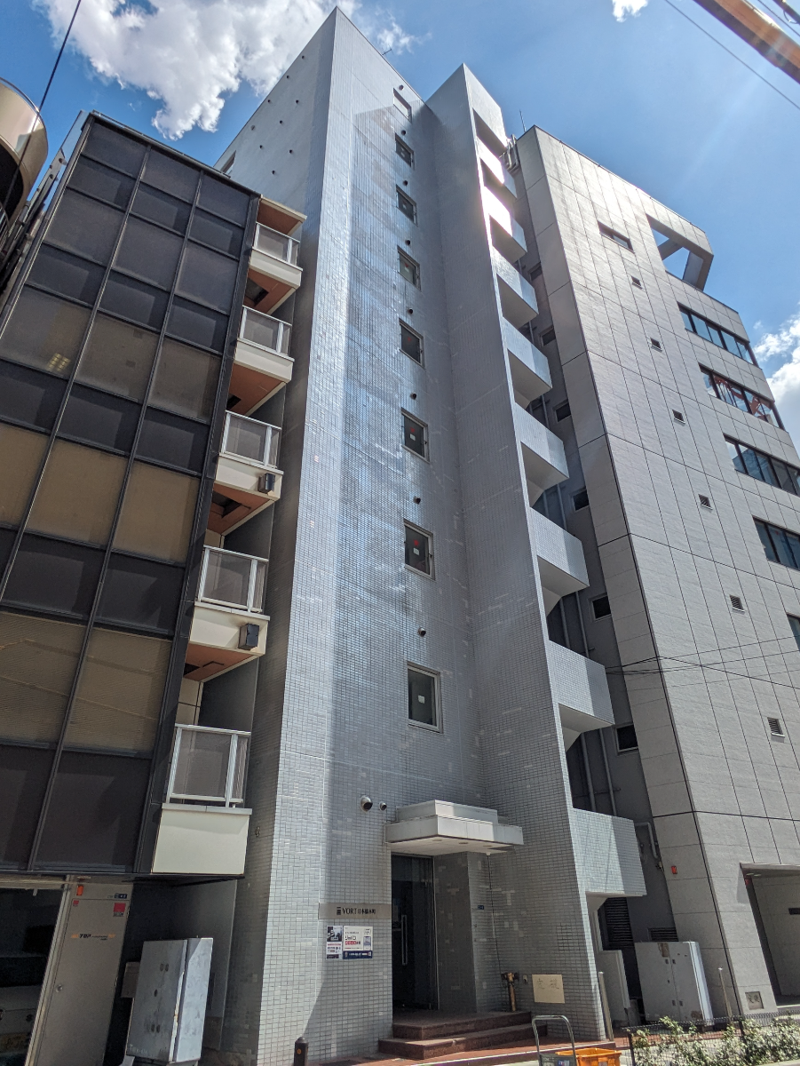 v20251012150813/fresh/building/J00100391298_7