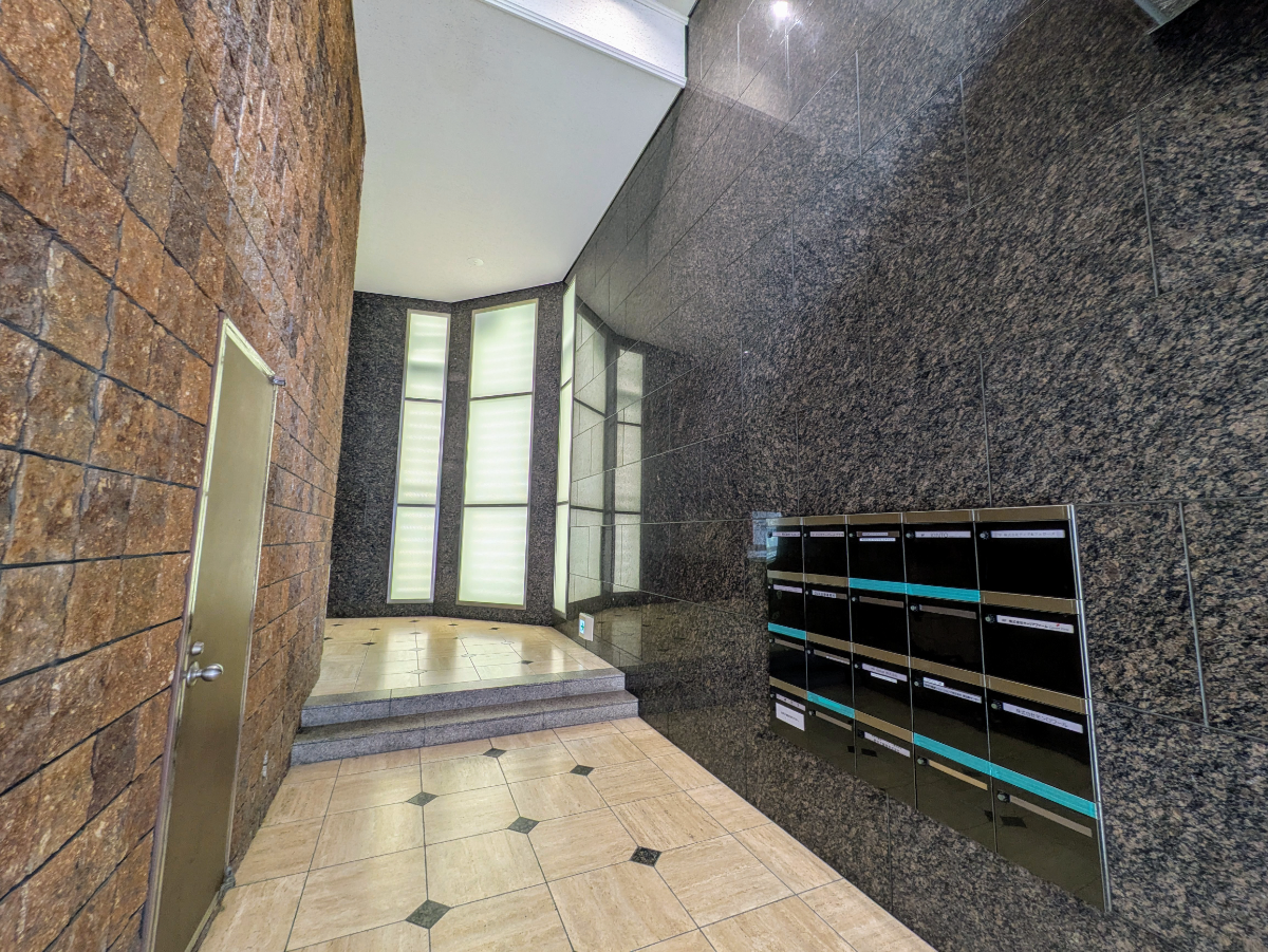 v20251012150813/fresh/building/J00100391820_8