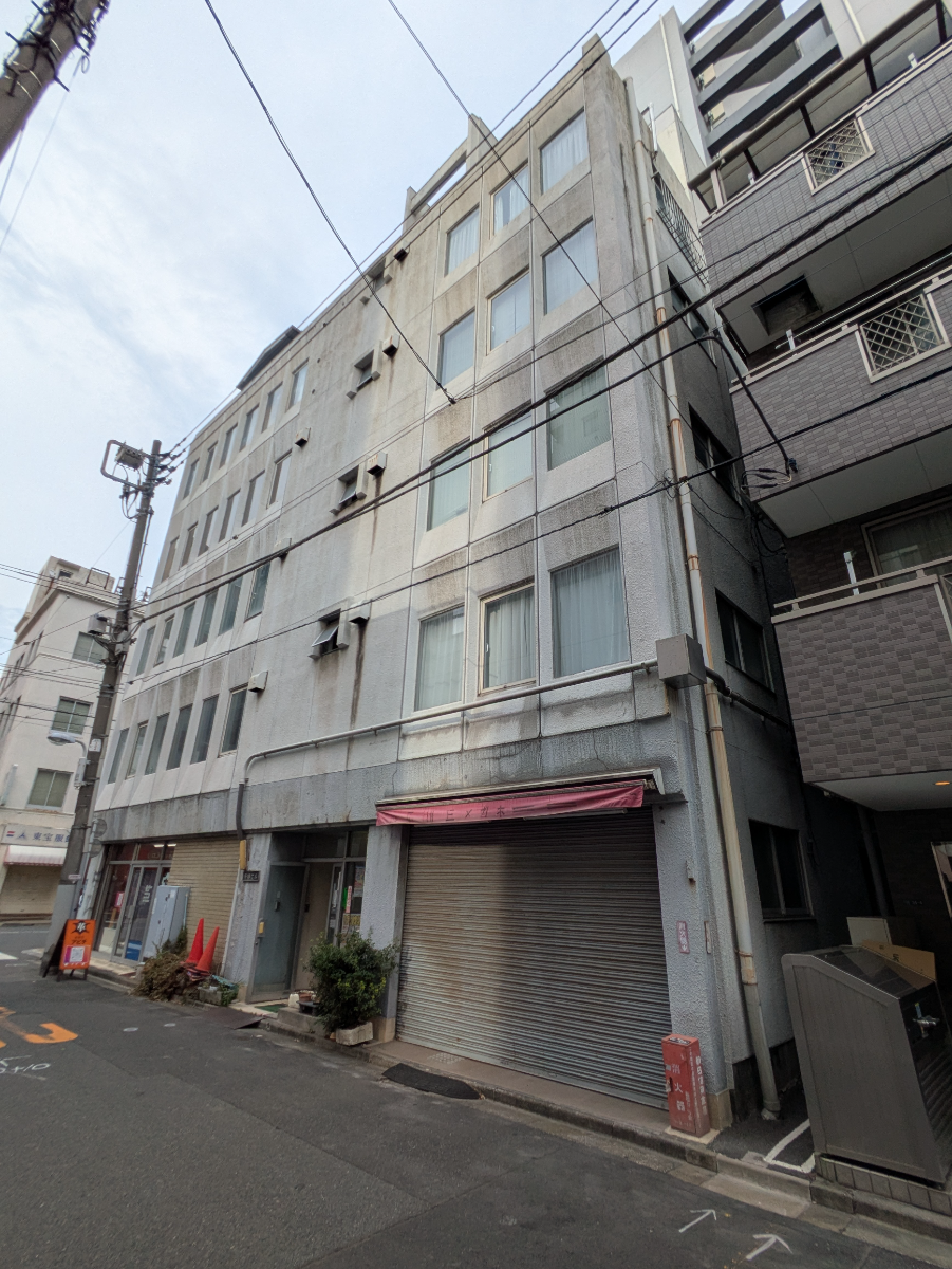 v20251012150813/fresh/building/J00100401653_9