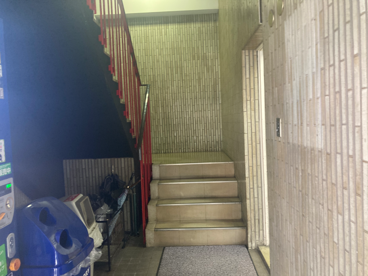 v20251012150813/fresh/building/J00100401847_4