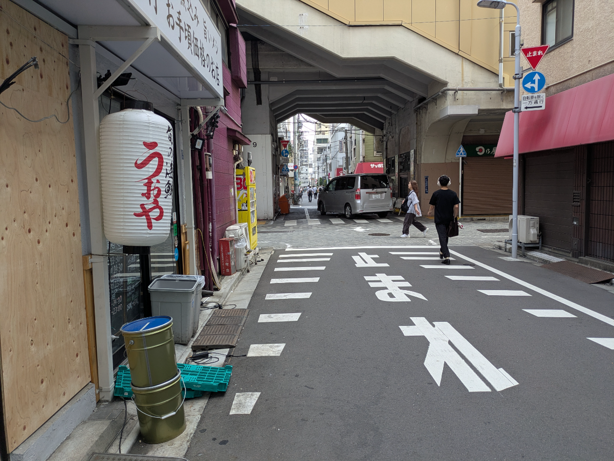 v20251012150813/fresh/building/J00100405572_2