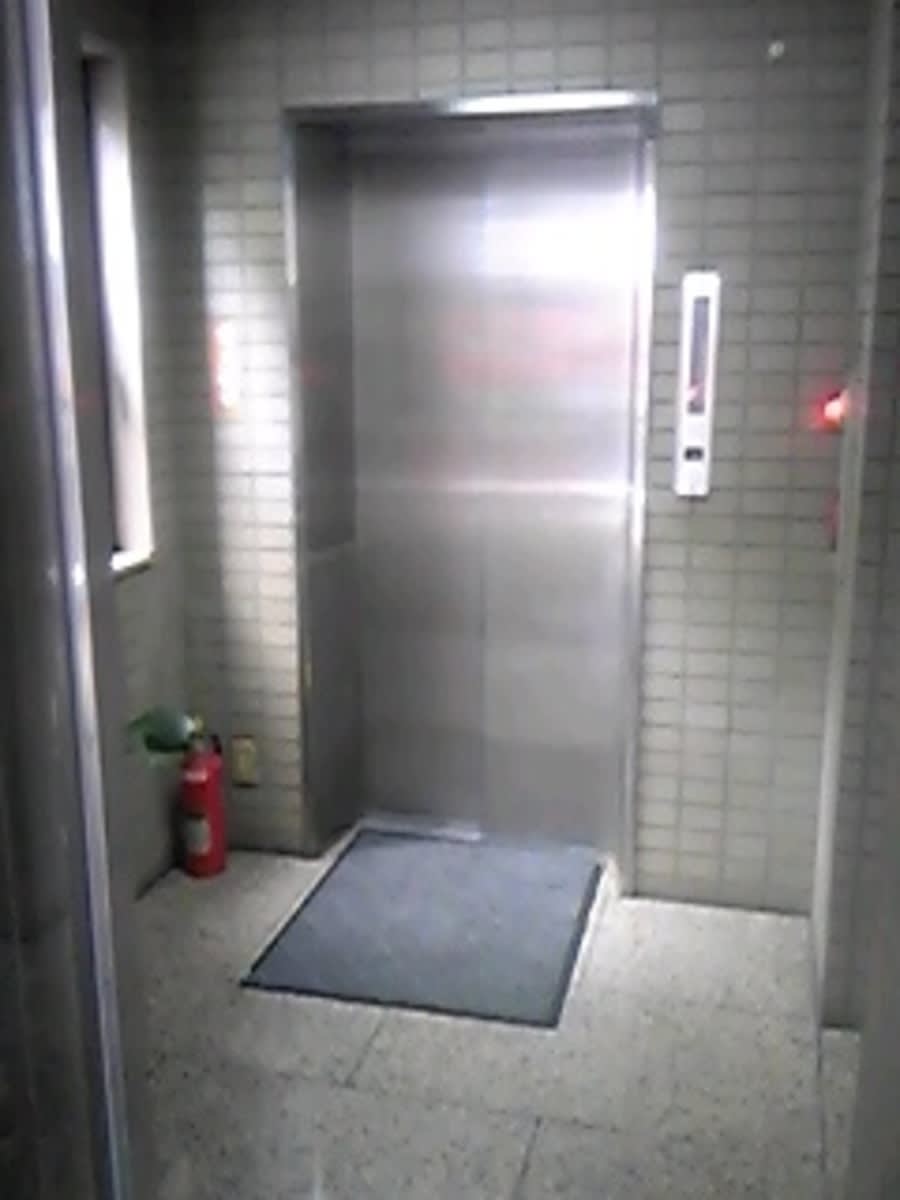v20251012150813/fresh/building/J00100407526_4