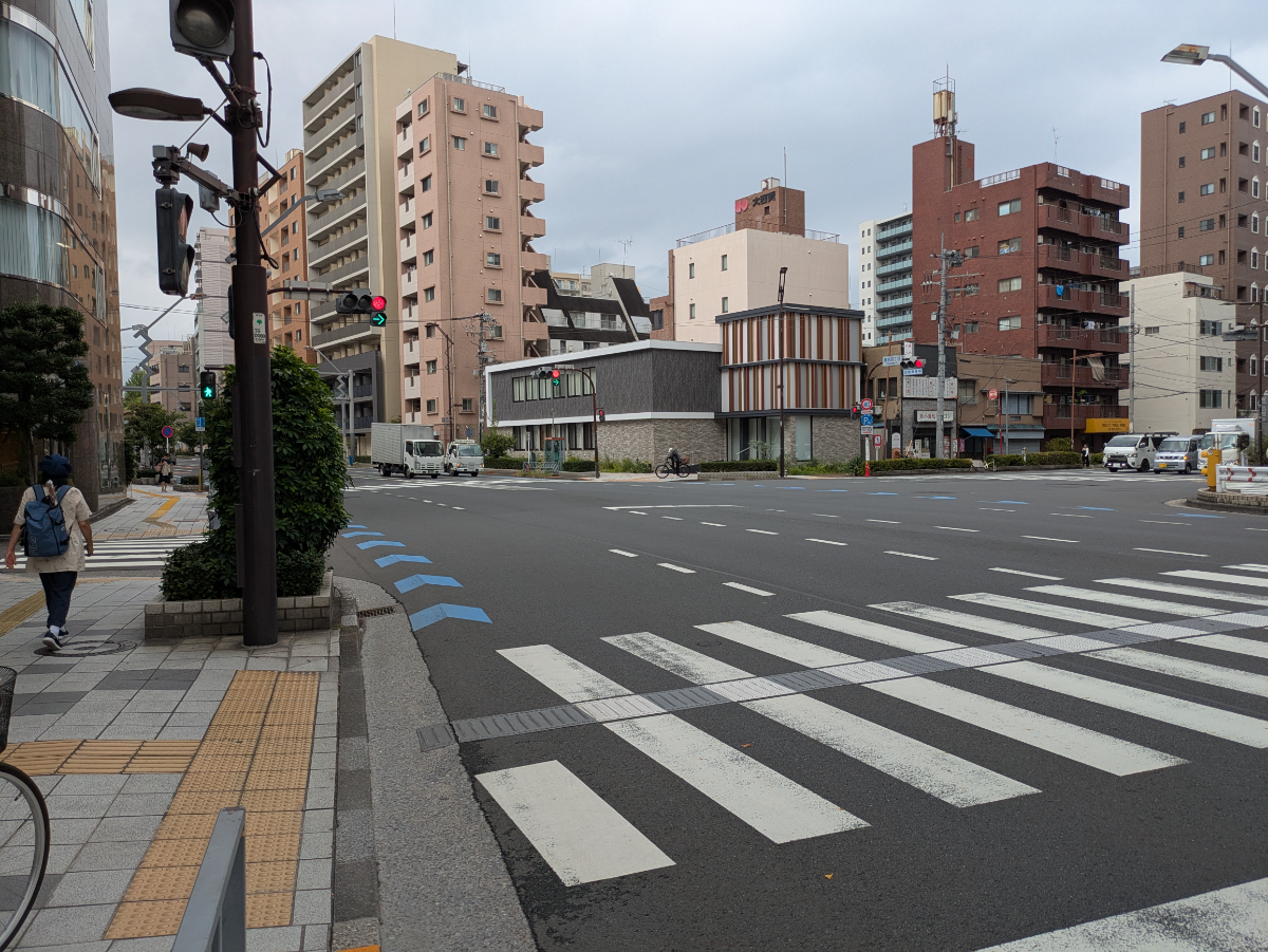 v20251012150813/fresh/building/J00100408277_2