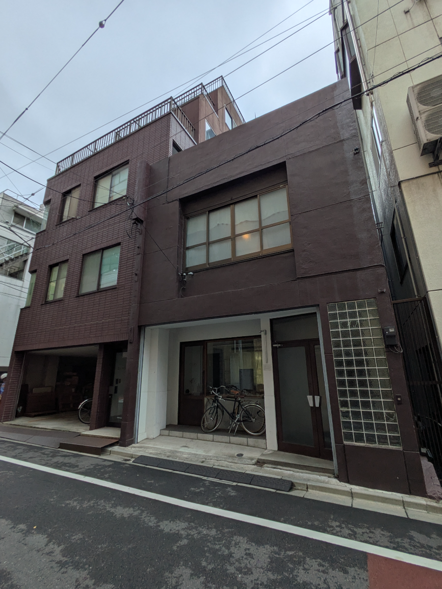 v20251012150813/fresh/building/J00100425663_9